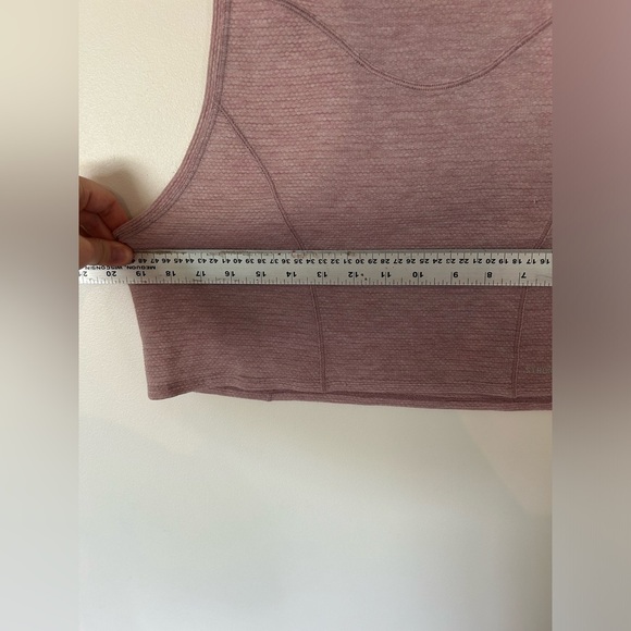 Lululemon Stronger as One Muscle Tank *lululemon X Barrys - Picture 3 of 6